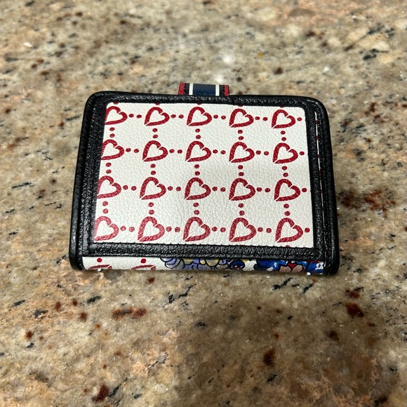 Wallet - Picture 2 of 5